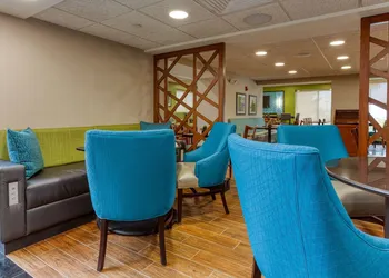 Heritage Inn & Suites St. Louis/Fenton, Trademark by Wyndham hotel thumbnail 2