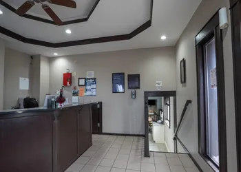 Super 8 by Wyndham Miles City hotel thumbnail 4