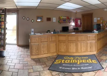 Spinning Wheel Inn hotel thumbnail 4