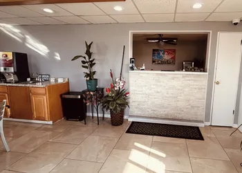 Residential Suites Blue Springs by Hotel O I 70 hotel thumbnail 5