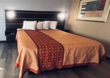 Residential Suites Blue Springs by Hotel O I 70 hotel thumbnail 7