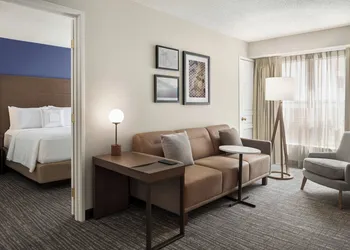 Residence Inn by Marriott Kansas City Independence hotel thumbnail 3