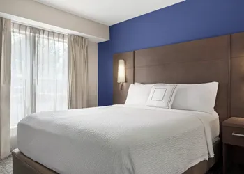 Residence Inn by Marriott Kansas City Independence hotel thumbnail 4