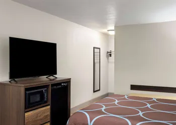Super 8 by Wyndham Fallon hotel thumbnail 6