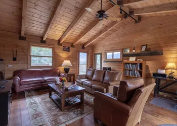 Yellowstone Valley Lodge, an Ascend Collection Hotel hotel thumbnail 8