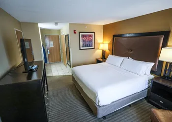 SureStay by Best Western Lexington hotel thumbnail 4
