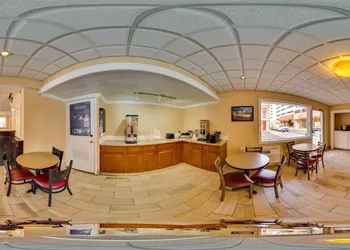 AC Lodge by Beach and Boardwalk hotel thumbnail 3