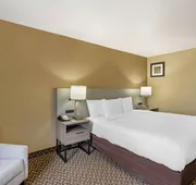Comfort Inn & Suites Carneys Point - Pennsville hotel detail image 7