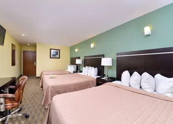 Quality Inn & Suites Elko hotel thumbnail 5