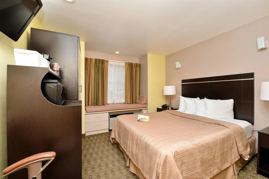 Quality Inn & Suites Elko hotel detail image 6