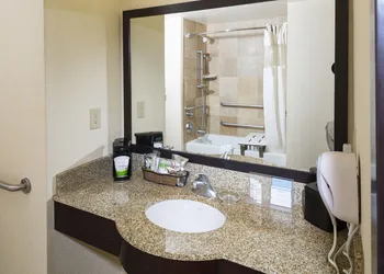 Hampton Inn & Suites Las Vegas South hotel thumbnail 7