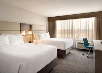 Crowne Plaza Englewood by IHG hotel thumbnail 5