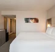 Crowne Plaza Englewood by IHG hotel detail image 7
