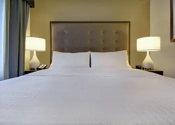 Homewood Suites by Hilton Edgewater hotel thumbnail 6
