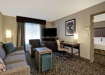 Homewood Suites by Hilton Edgewater hotel thumbnail 7