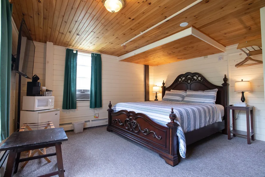Cranmore Mountain Lodge Bed & Breakfast hotel detail image 6
