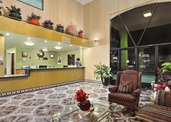 Days Inn by Wyndham Carlsbad hotel thumbnail 3
