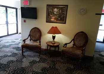 Auburn Inn hotel thumbnail 4