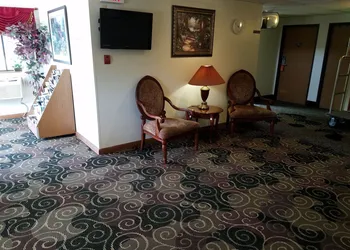 Auburn Inn hotel thumbnail 5