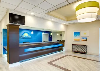 Days Hotel by Wyndham Toms River Jersey Shore hotel thumbnail 2