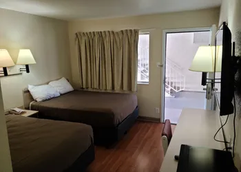 Motel 9 Las Cruces hotel thumbnail 4