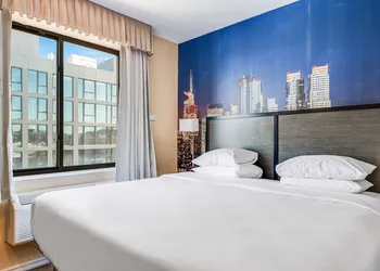 Knights Inn Brooklyn Sunset Park hotel thumbnail 5