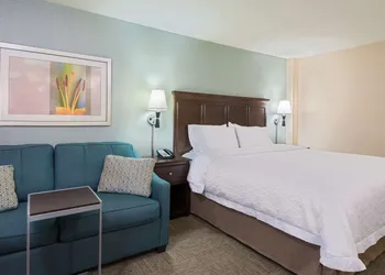 Hampton Inn White Plains/Tarrytown hotel thumbnail 5