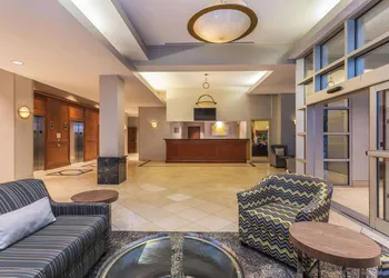 Wyndham Garden Buffalo Downtown hotel thumbnail 6