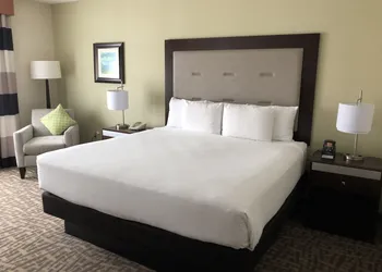 Wyndham Garden Buffalo Downtown hotel thumbnail 8