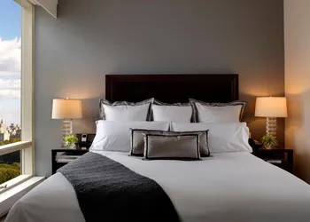 Trump International Hotel & Tower New York hotel thumbnail 6