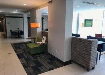 Holiday Inn Express Hotel & Suites Rochester - Victor by IHG hotel thumbnail 4