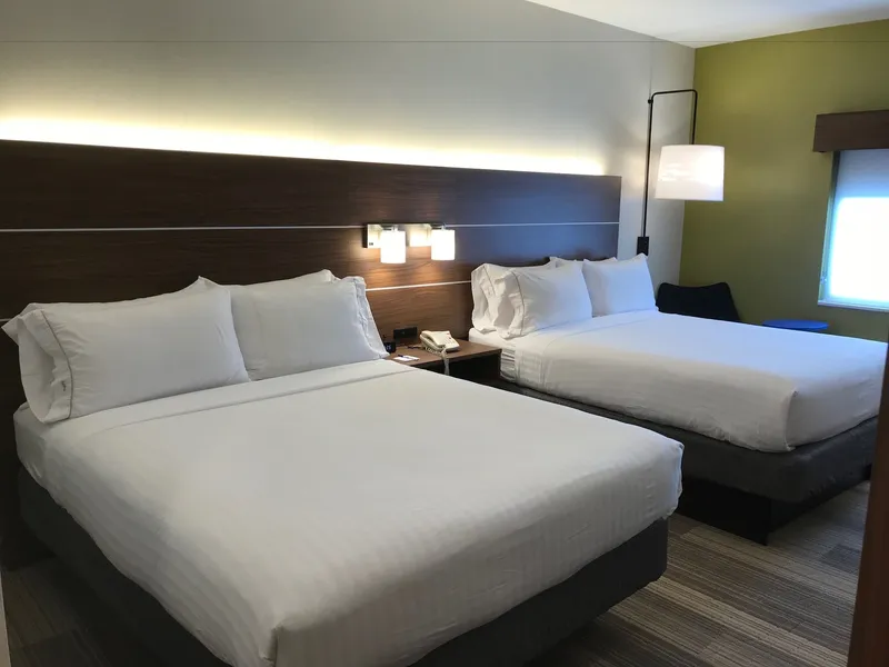 Holiday Inn Express Hotel & Suites Rochester - Victor by IHG hotel detail image 6