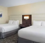 DoubleTree by Hilton Greensboro hotel detail image 5