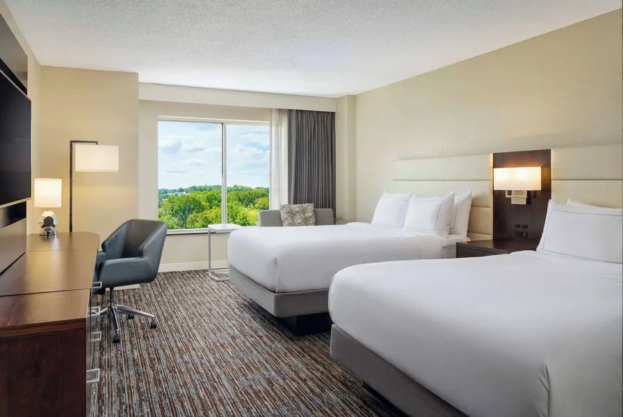 DoubleTree by Hilton Greensboro hotel detail image 6
