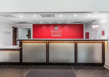Quality Suites Pineville - Charlotte hotel thumbnail 4