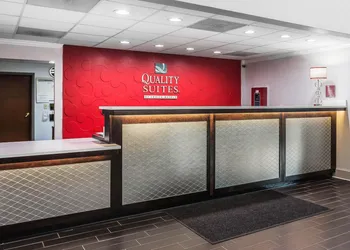 Quality Suites Pineville - Charlotte hotel thumbnail 6