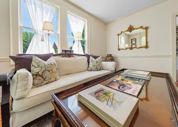 Aerie Bed and Breakfast hotel thumbnail 8