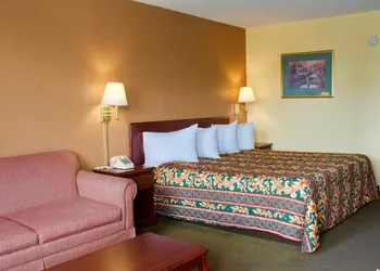 Rodeway Inn Monroe hotel thumbnail 3
