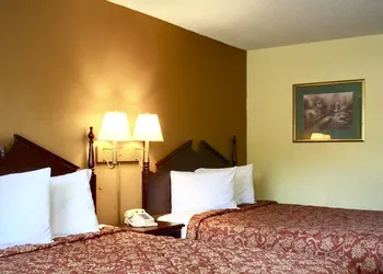 Rodeway Inn Monroe hotel thumbnail 7