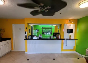 Coastal Inn & Suites - Wilmington, NC hotel thumbnail 3