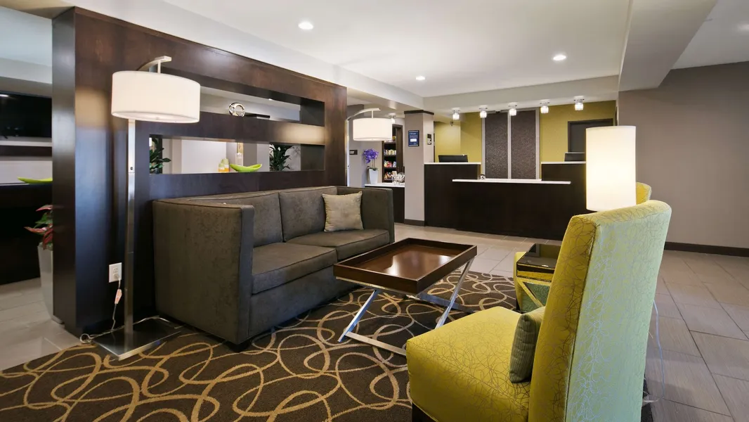 Best Western Harvest Inn & Suites hotel detail image 2