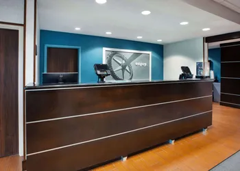 Hampton Inn Cincinnati-Northwest/Fairfield hotel thumbnail 3