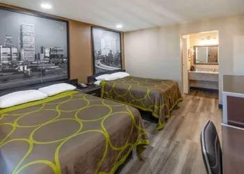 Economy Suites - Fairgrounds hotel thumbnail 8