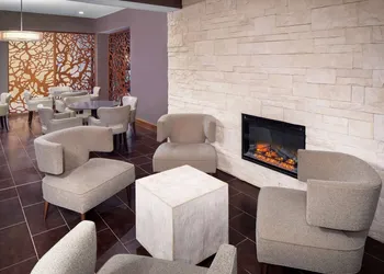 Wyndham Garden Westlake hotel thumbnail 2