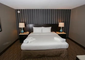 Wyndham Garden Westlake hotel thumbnail 8