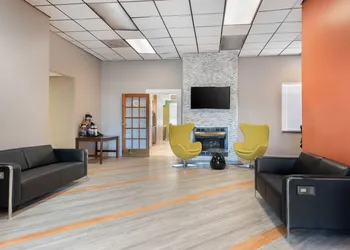 Quality Inn Fairborn near Wright Patterson AFB hotel thumbnail 4