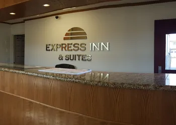 Express Inn & Suites hotel thumbnail 2