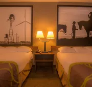 Super 8 by Wyndham Oklahoma Airport Fairgrounds West hotel detail image 5