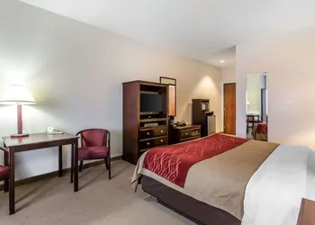 Quality Inn & Suites Guymon East hotel thumbnail 4