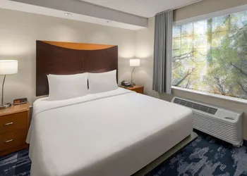 Fairfield Inn & Suites by Marriott Beaverton hotel thumbnail 5